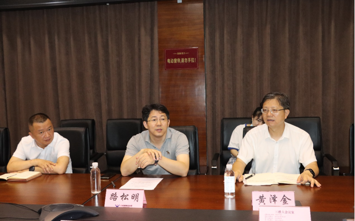 內江市委副書記、資中縣委書記路松明蒞臨川威星船城公司調研(圖3)
