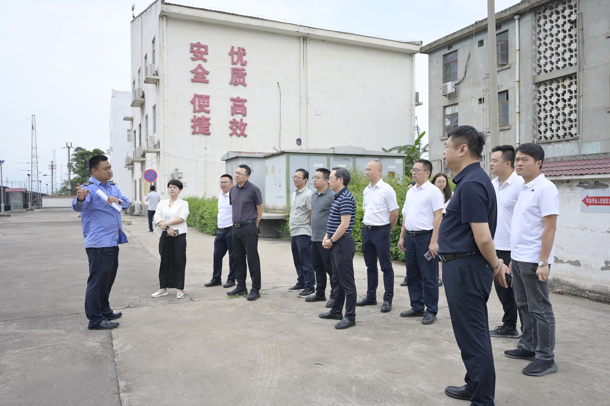 搶抓新機(jī)遇，謀求新合作，匯聚新動(dòng)能——內(nèi)江考察團(tuán)蒞臨通宇物流參觀交流(圖3)