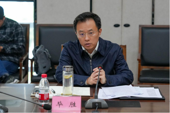 畢勝副市長帶隊到川威關心企業(yè)發(fā)展(圖8)