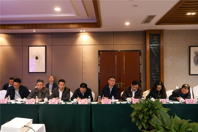省成本調(diào)查監(jiān)審局局長羅飛龍一行到川威連界基地調(diào)研(圖3)