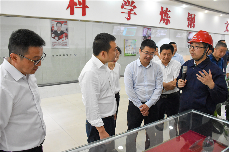 內(nèi)市經(jīng)開(kāi)區(qū)黨工委書記趙永韋一行到川威調(diào)研(圖1)