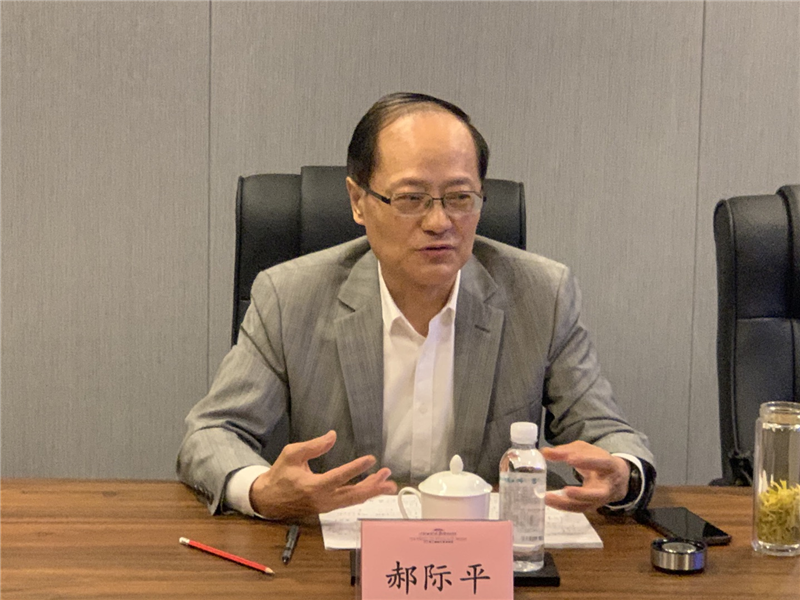 中國建筑金屬結(jié)構(gòu)協(xié)會(huì)會(huì)長郝際平一行考察川威裝配式建筑(圖3)