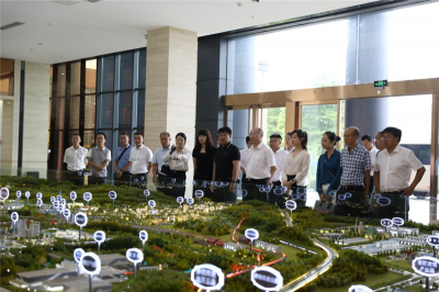 云南省玉溪市江川區(qū)區(qū)長常成一行蒞臨川威考察調研